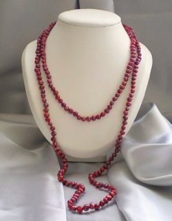 Sautoir rouge
